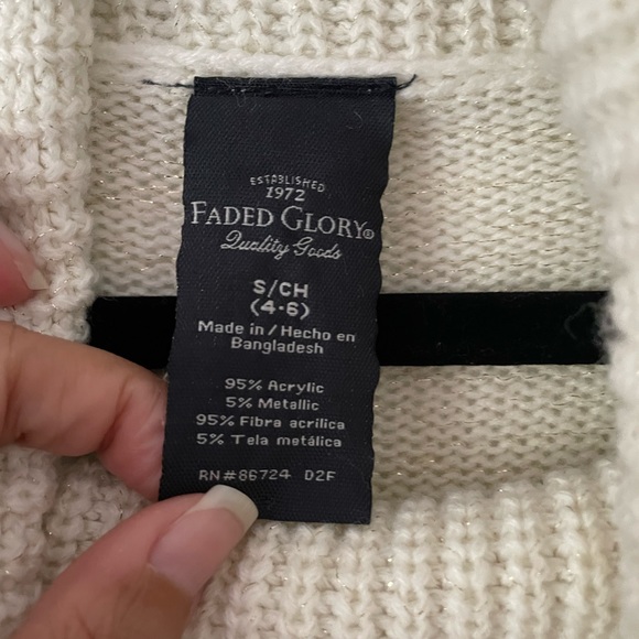Faded Glory Women’s Cream and Gold Shimmer Cowl-neck Knit Sweater Size Small - Picture 3 of 3